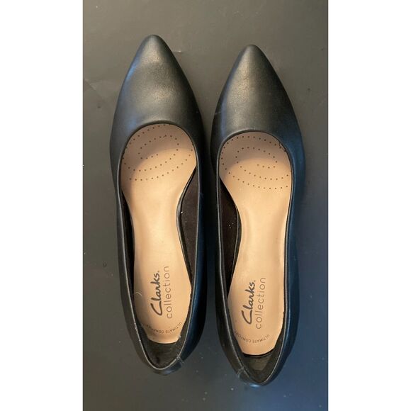 Clarks Women’s Pointed Toe Low Heels — Size 7M — Ultimate Comfort - Picture 4 of 4